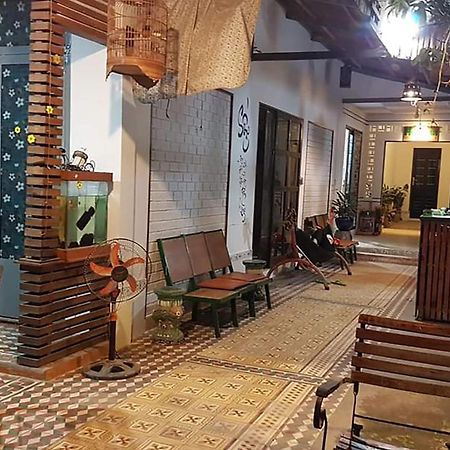 Hoa Lan Motel & Homestay Giong Tu Dien Esterno foto