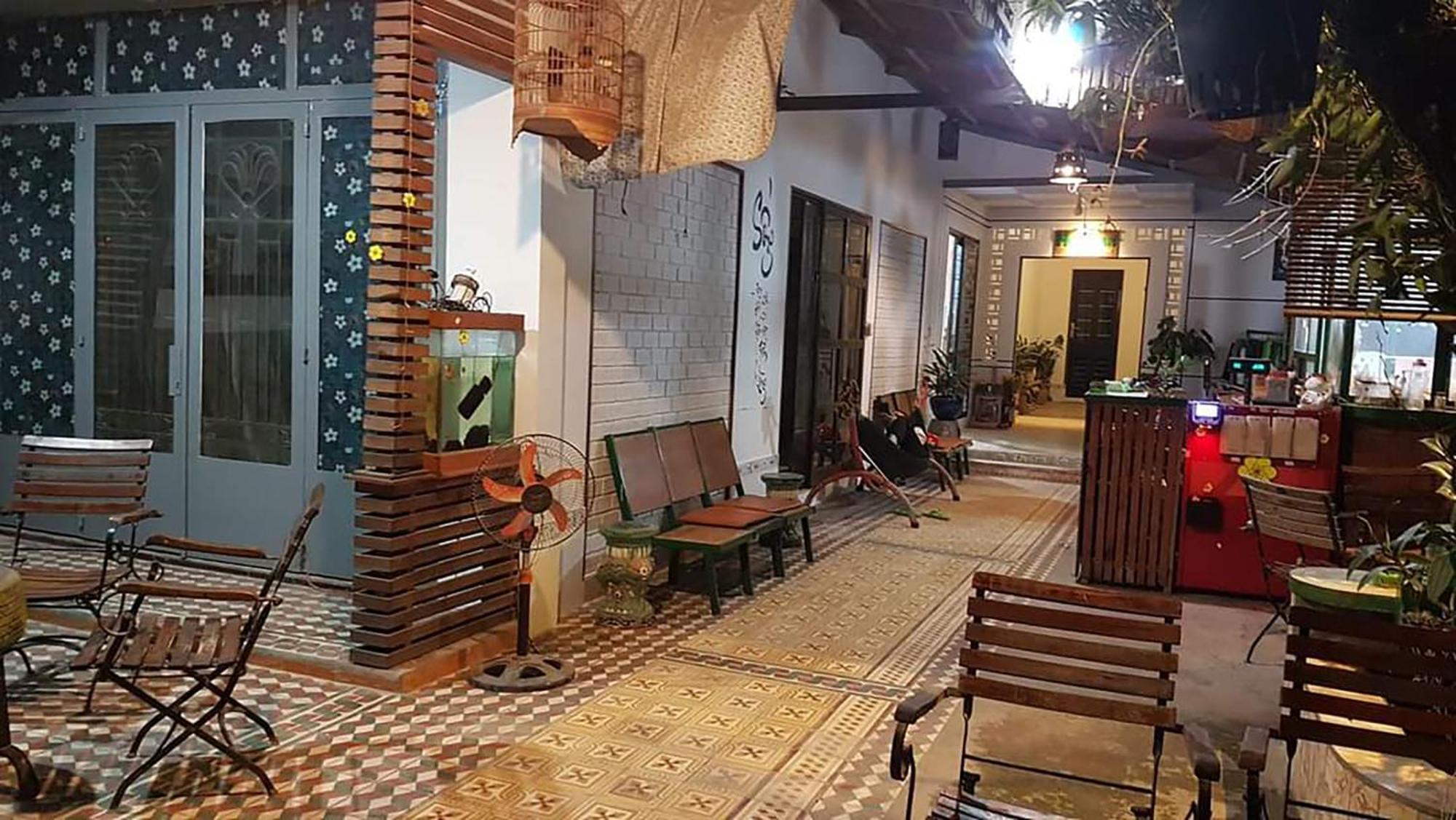Hoa Lan Motel & Homestay Giong Tu Dien Esterno foto